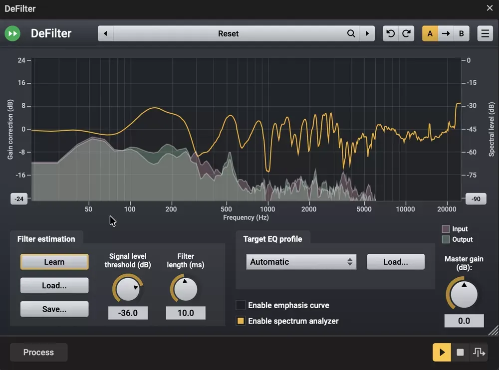 Interfaz de DeFilter con la curva de corrección en Acoustica 8 Ultimate