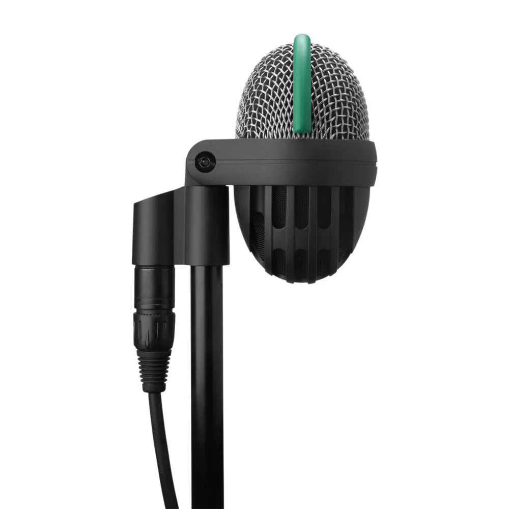 Vista trasera del AKG D112 MKII
