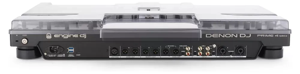 Panel trasero del Prime 4 G2 con la tapa Decksaver puesta y conexiones libres