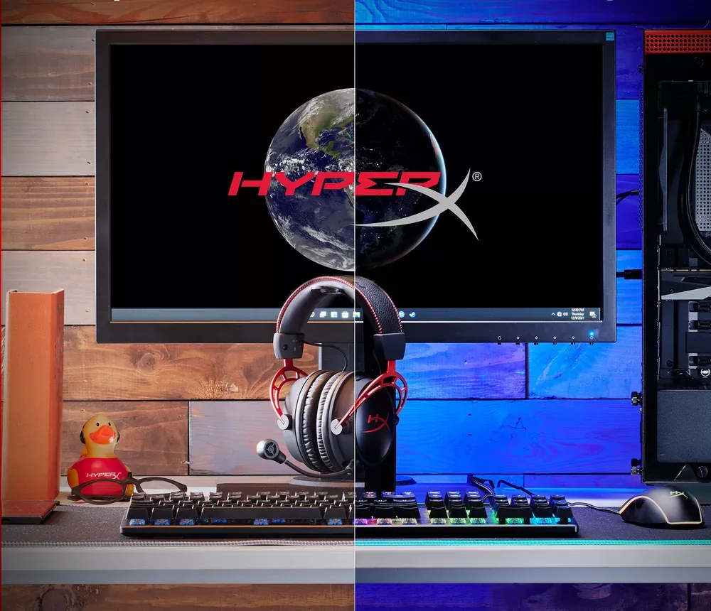 Escritorio gamer de día y de noche con el HyperX Cloud Alpha Wireless