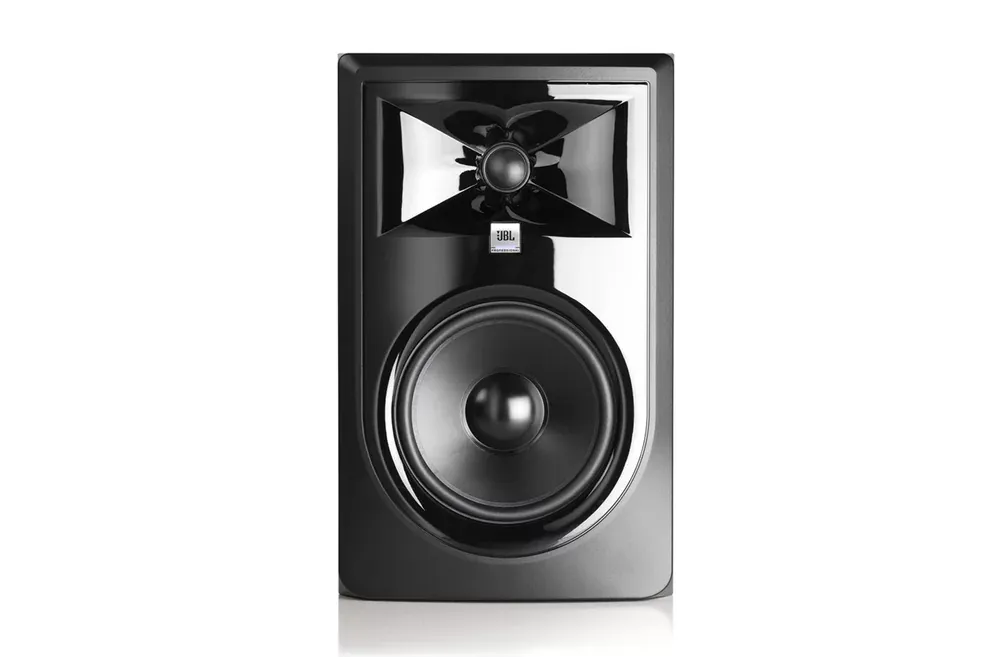 Frente del JBL 306P MkII