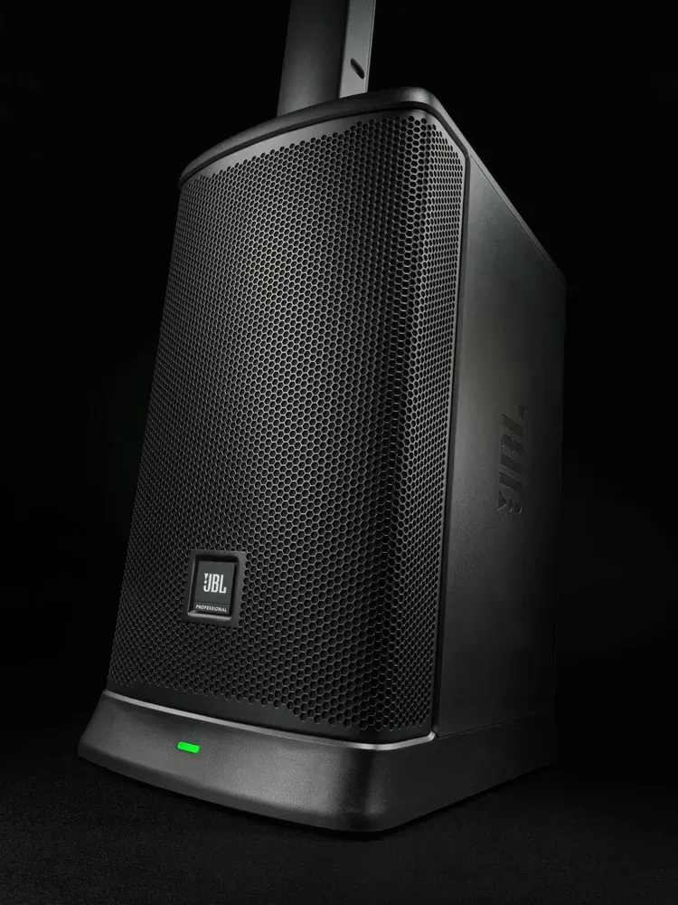 Base con woofer del JBL EON ONE MK2