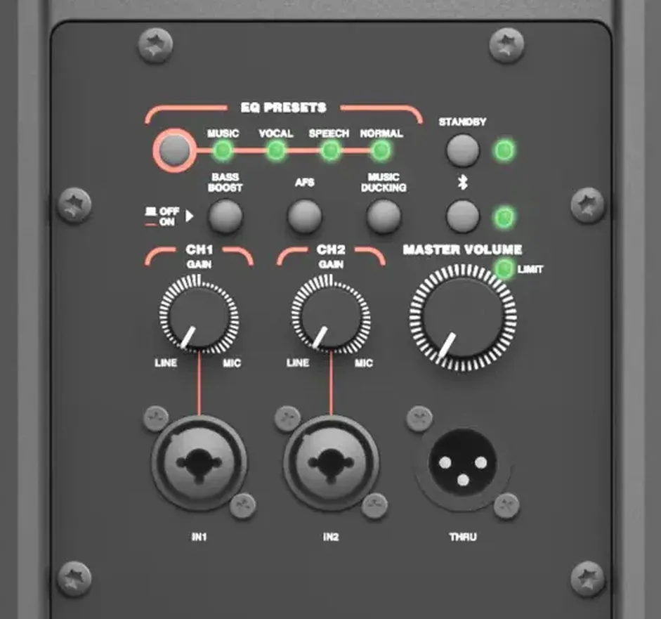 Panel de control del JBL IRX108BT con las dos entradas combo y la salida THRU