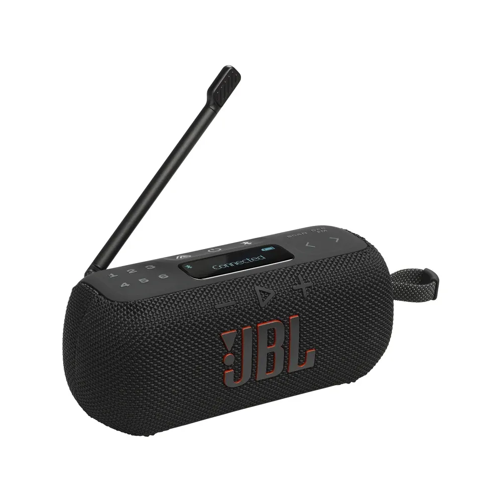 JBL Tuner 3 en negro con la antena extendida