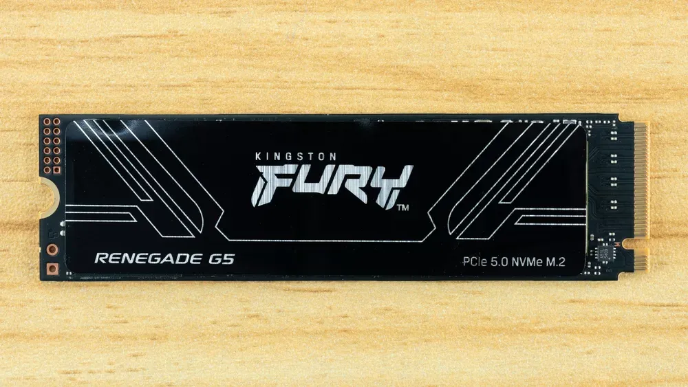 Kingston FURY Renegade G5 visto de cerca