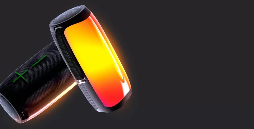 Klip Xtreme ZoundFire Pro con sus luces encendidas