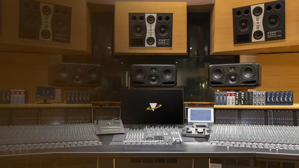 Sala de control real del Vienna Synchron Stage