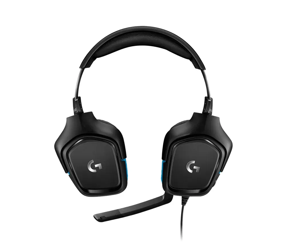 Logitech G432 de frente, con el brazo del micrófono extendido