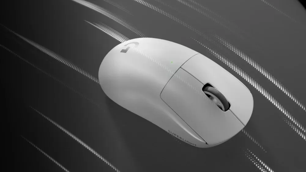 Logitech PRO X SUPERLIGHT 2 SE blanco en movimiento