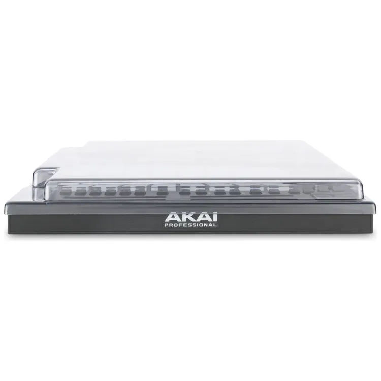 Perfil lateral de la tapa Decksaver sobre el Akai APC64