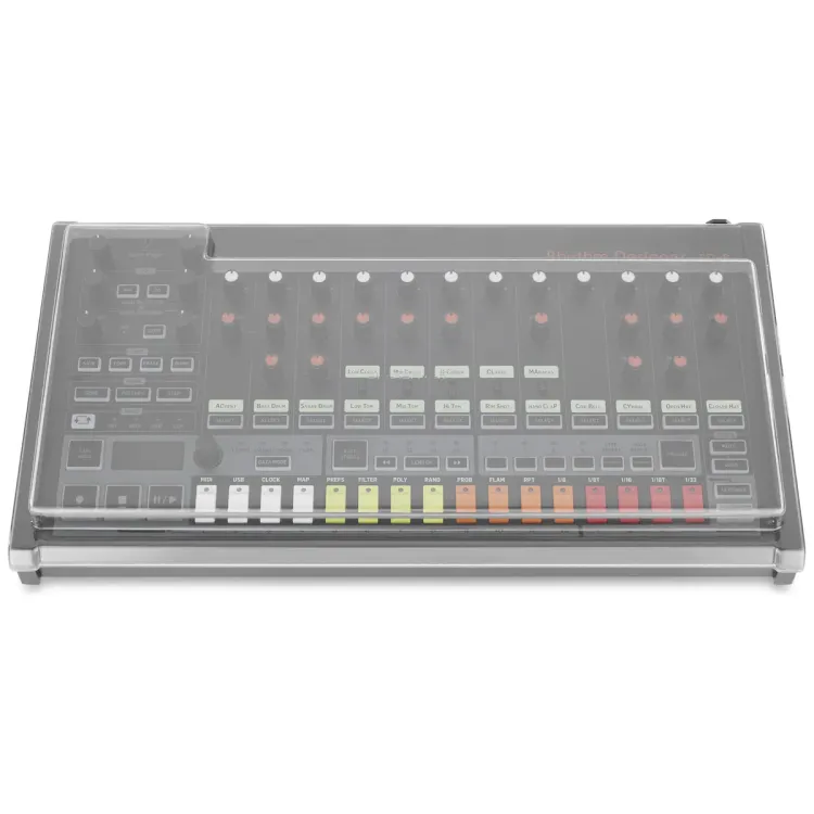 Vista superior del Behringer RD-8 con la tapa Decksaver puesta