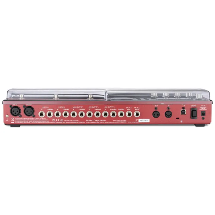 Vista superior del Boss GT-1000 con la tapa Decksaver puesta