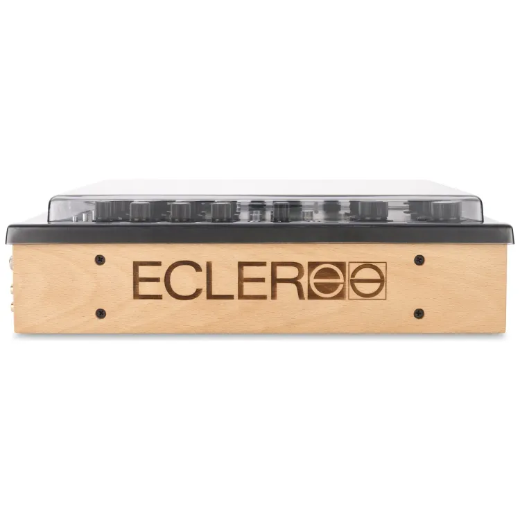 Perfil lateral de la tapa Decksaver sobre el Ecler Warm 4