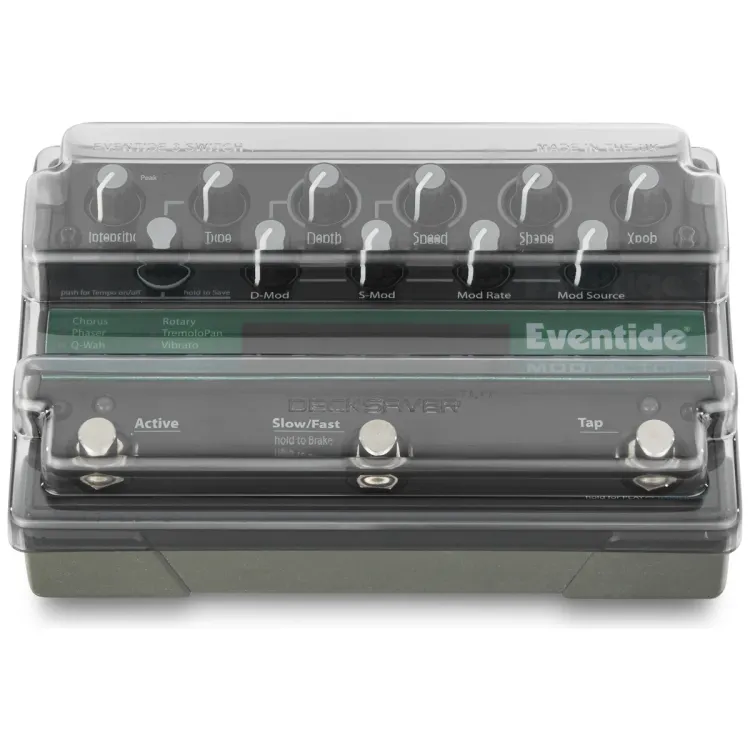 Vista superior del Eventide Space, ModFactor, PitchFactor y TimeFactor con la tapa Decksaver puesta