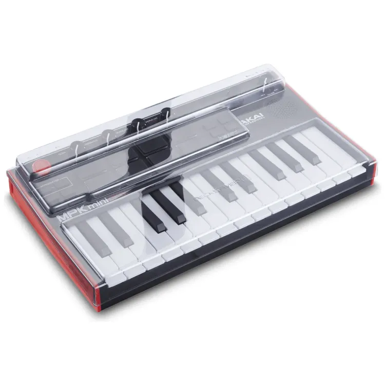 Tapa Decksaver puesta sobre el Akai MPK Mini Play MK3, vista en tres cuartos