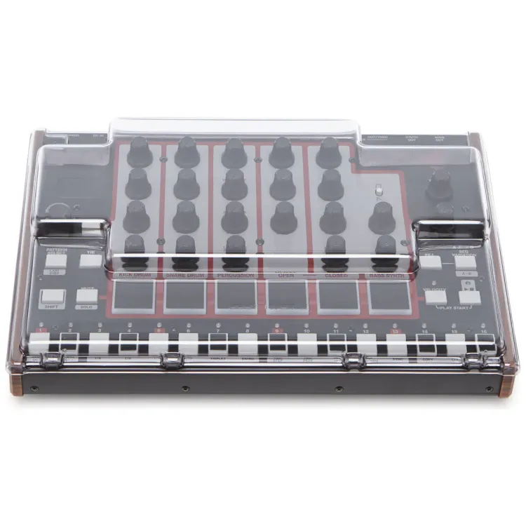 Vista superior del Akai Rhythm Wolf y Tom Cat con la tapa Decksaver puesta