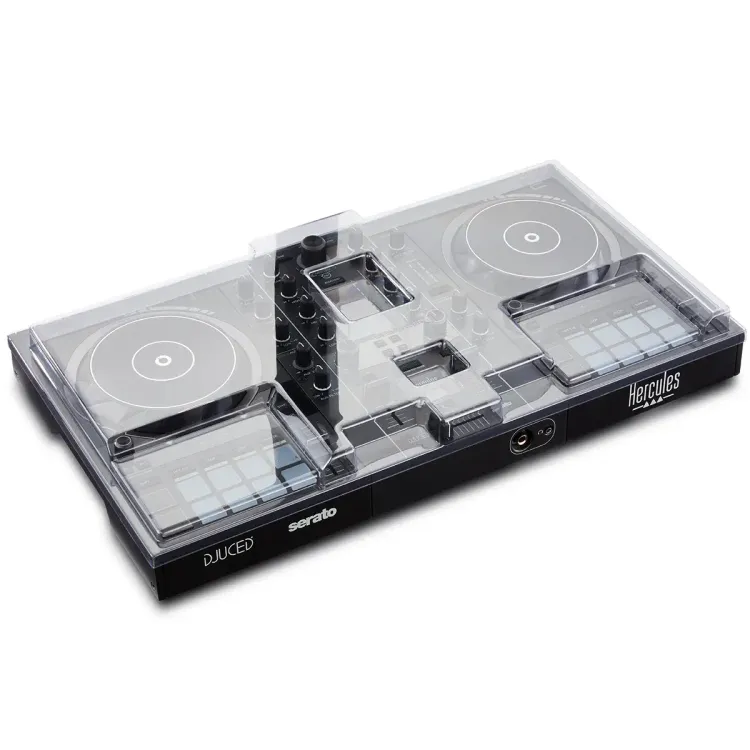Tapa Decksaver puesta sobre el Hercules DJControl Inpulse 500, vista en tres cuartos