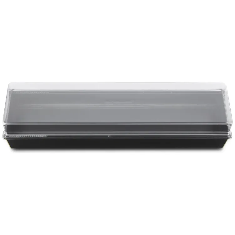 Vista superior del Make Noise Skiff con la tapa Decksaver puesta