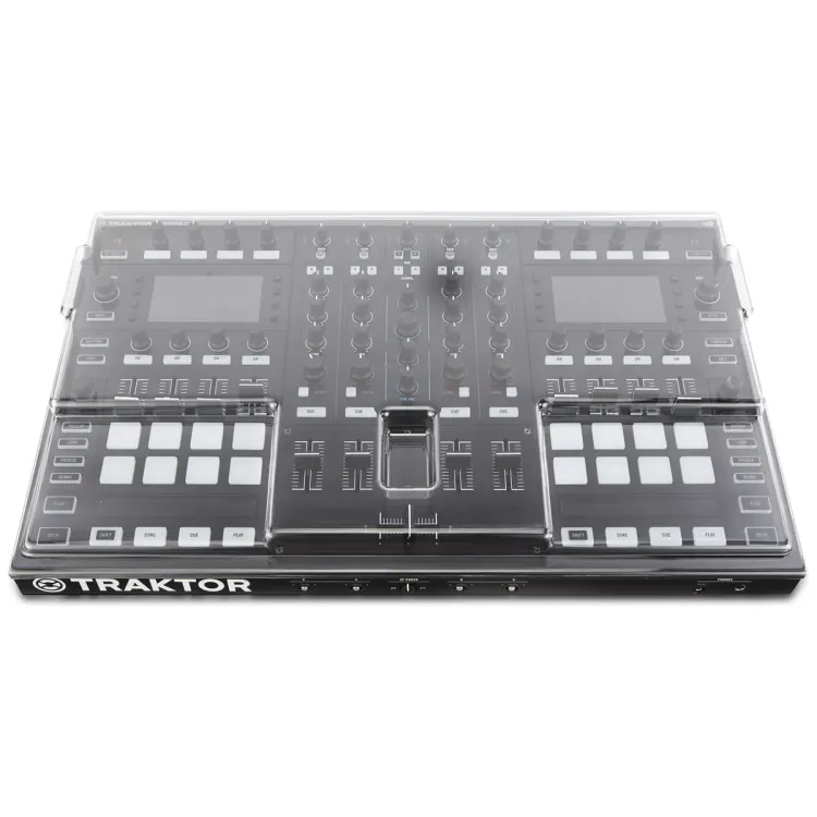 Vista superior del Native Instruments Traktor Kontrol S8 con la tapa Decksaver puesta