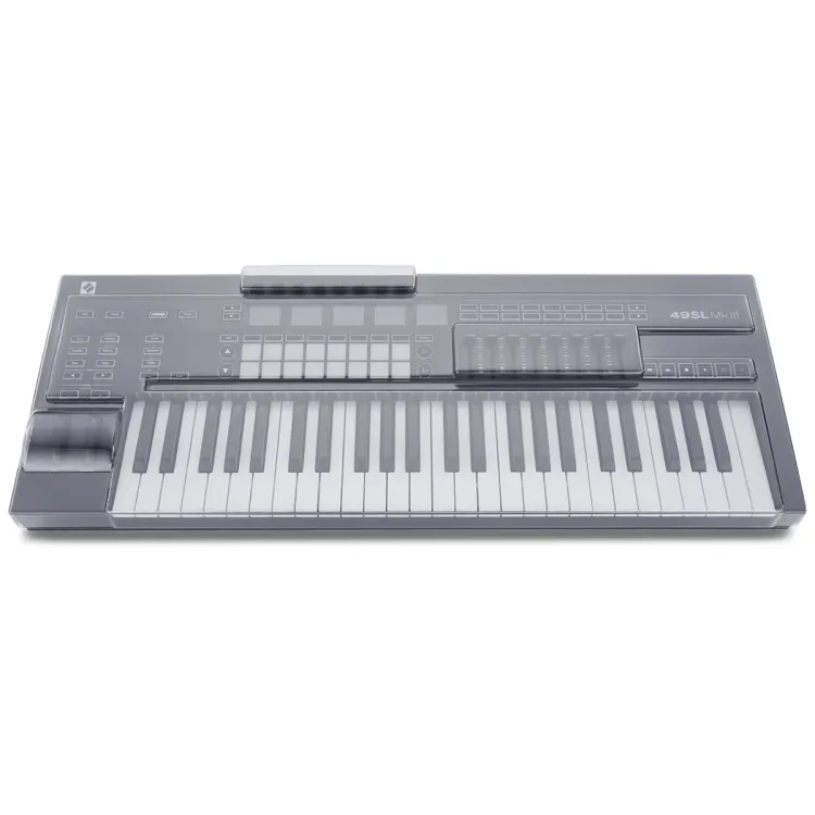 Vista superior del Novation 49SL MkIII con la tapa Decksaver puesta