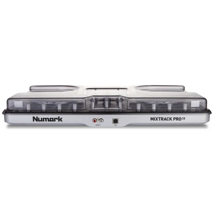 Perfil lateral de la tapa Decksaver sobre el Numark Mixtrack Pro 2