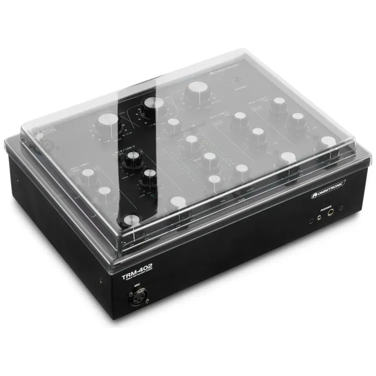 Tapa Decksaver puesta sobre el Omnitronic TRM-402, vista en tres cuartos