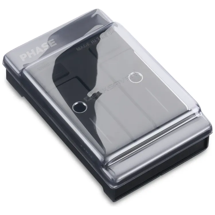 Tapa Decksaver puesta sobre el Phase Essential, vista en tres cuartos