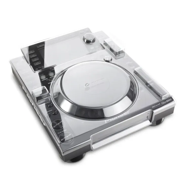 Tapa Decksaver puesta sobre el Pioneer DJ CDJ-2000, vista en tres cuartos