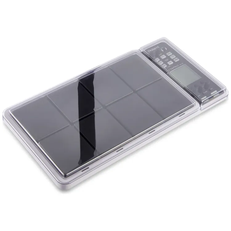 Tapa Decksaver puesta sobre el Roland OCTAPAD SPD-30, vista en tres cuartos