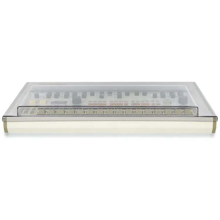 Vista superior del Roland TR-909 con la tapa Decksaver puesta