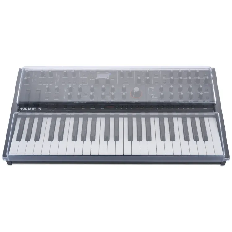 Vista superior del Sequential Take 5 y TEO-5 con la tapa Decksaver puesta