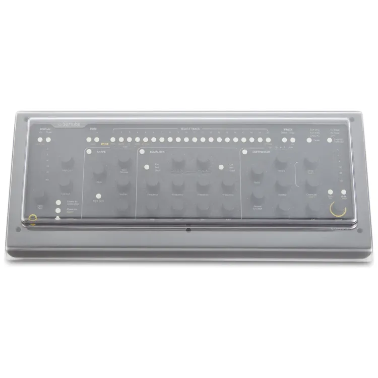 Tapa Decksaver puesta sobre el Softube Console 1 MK1 y MK2, vista en tres cuartos