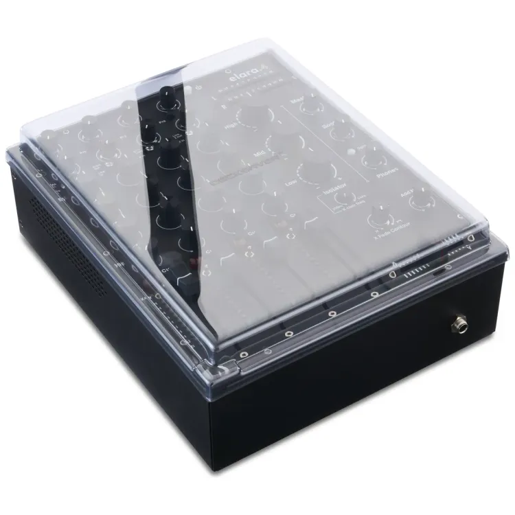 Tapa Decksaver puesta sobre el Union Audio Elara.4, vista en tres cuartos