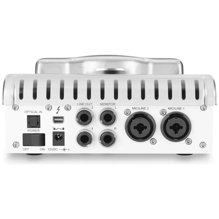 Perfil lateral de la tapa Decksaver sobre el Universal Audio Apollo Twin