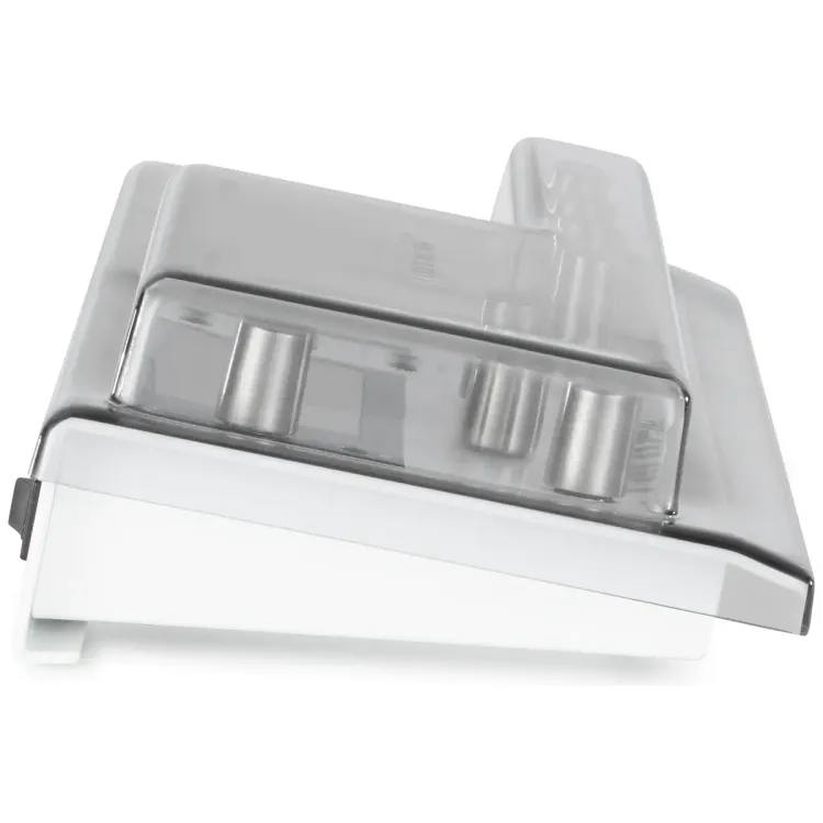 Perfil lateral de la tapa Decksaver sobre el Waldorf Blofeld y Pulse 2