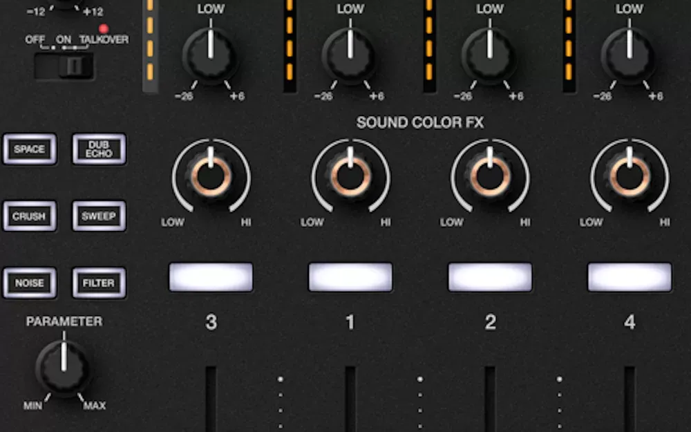 Sección de mezcla de 4 canales del Pioneer DJ OPUS-QUAD
