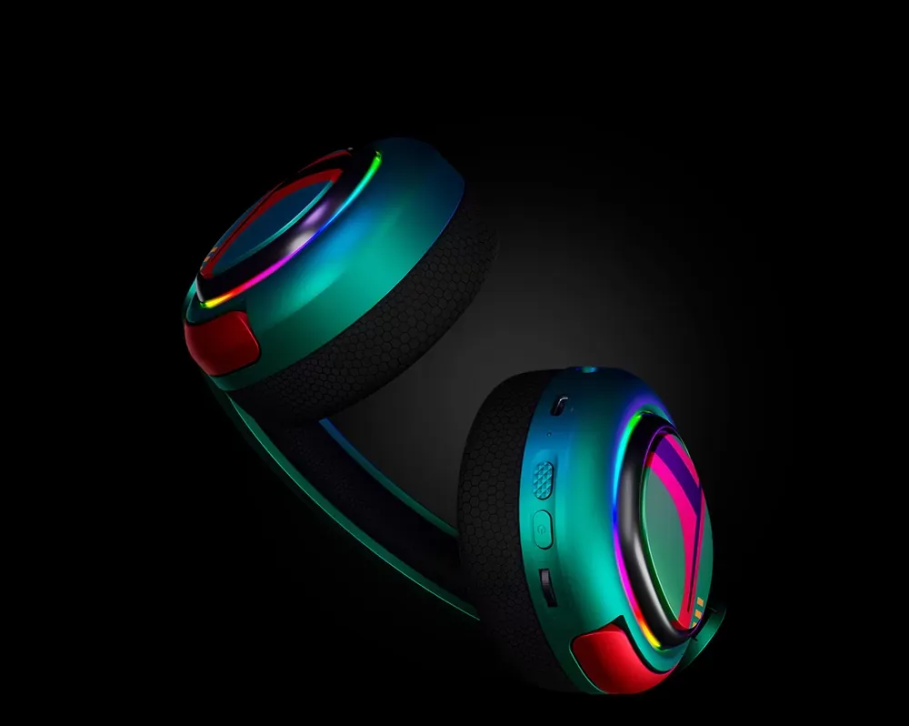 Controles y anillo de iluminación RGB en las cápsulas del Primus Arcus 380BT Boba Fett