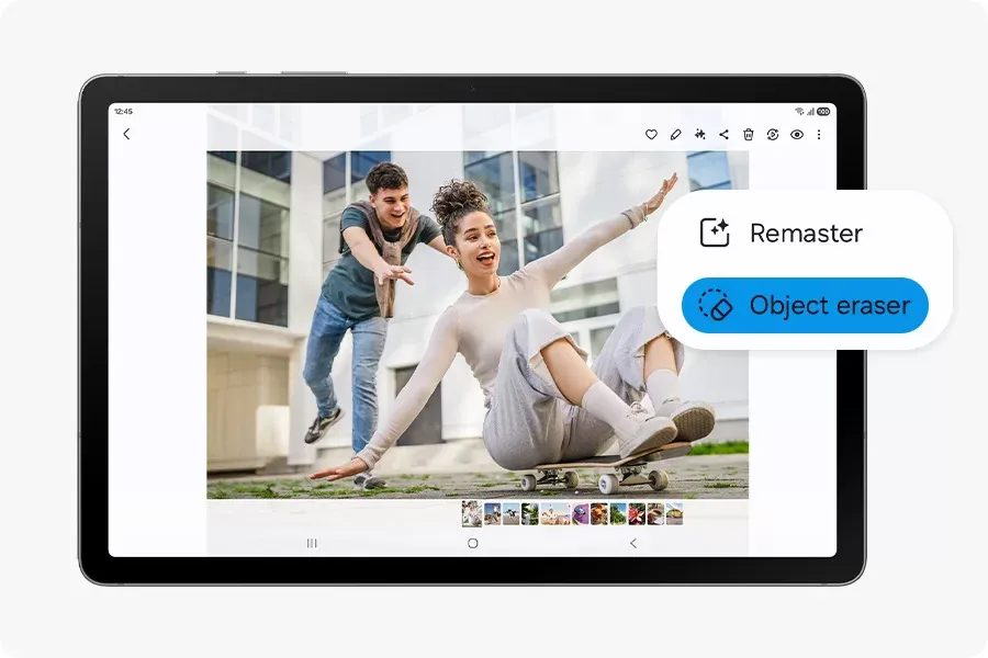Object Eraser de Galaxy AI borrando un objeto de una foto en la Galaxy Tab S10 Lite